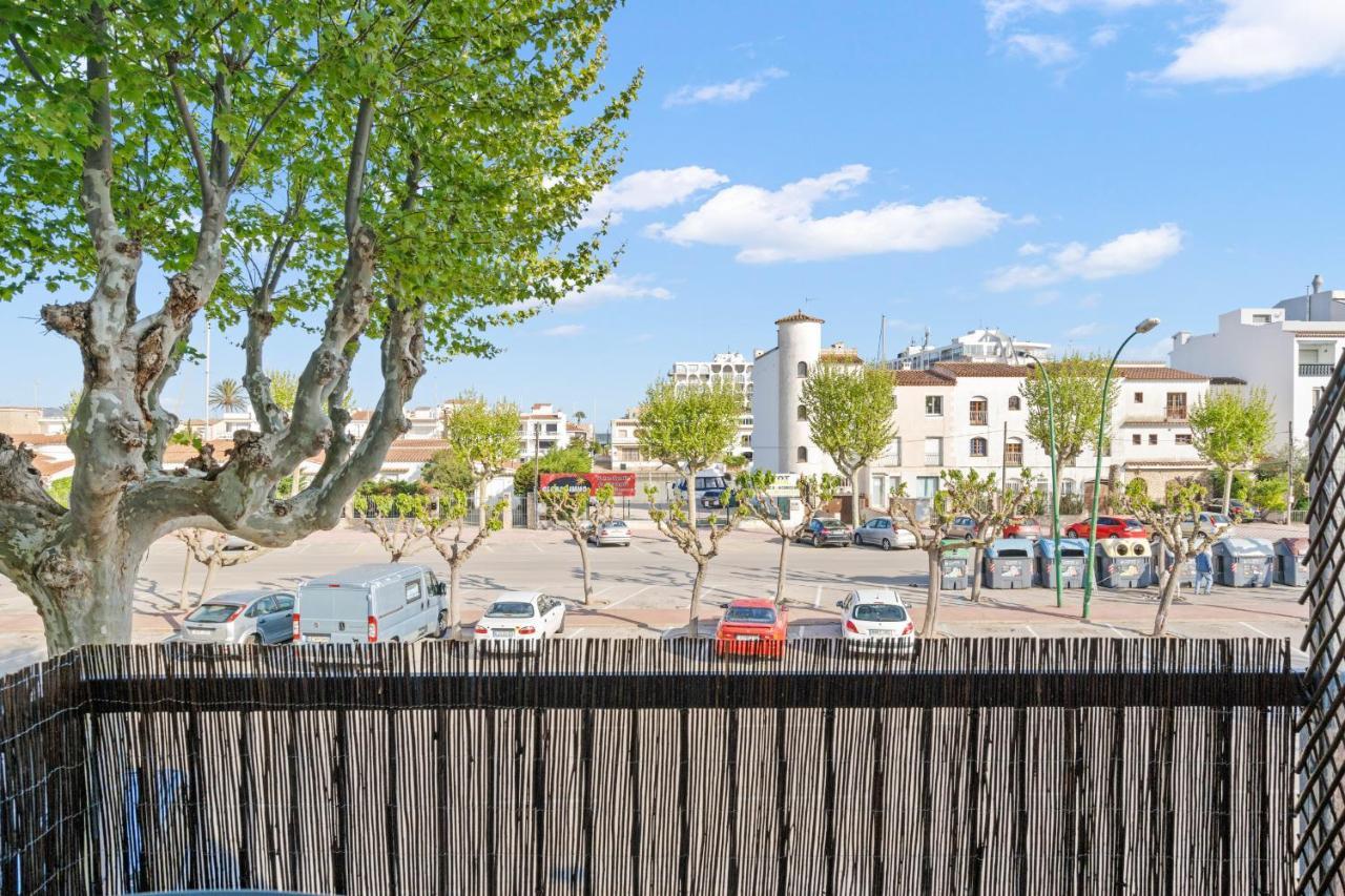 Welcs Apartamento 058 Emp En Puerto Con Terraza Кастело д'Емпуриес Екстериор снимка